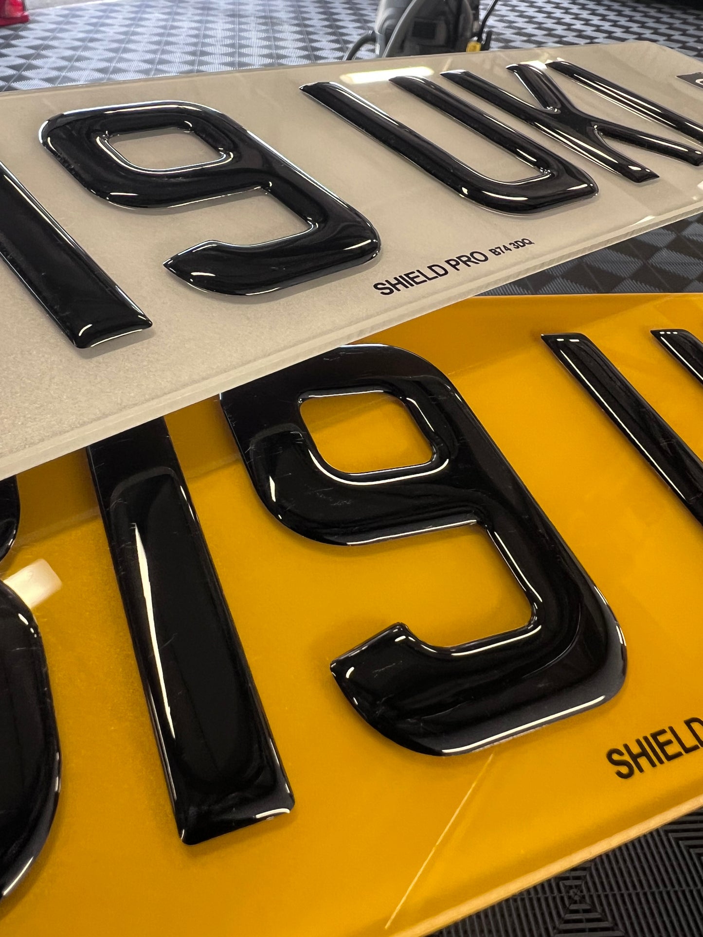 3D Black Gel (Front & back)