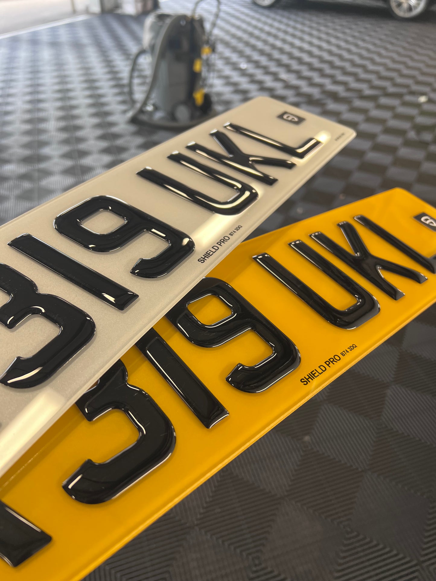 3D Black Gel (Front & back)
